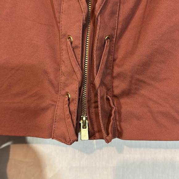 Body by Victoria Elegant Brown Skirt with Zipper back - Picture 4 of 5